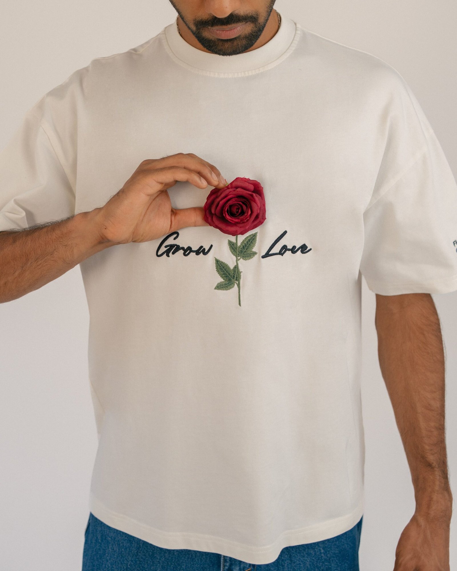 Off White Box Tee – In Between Bloom (+1 Flower) — view 2