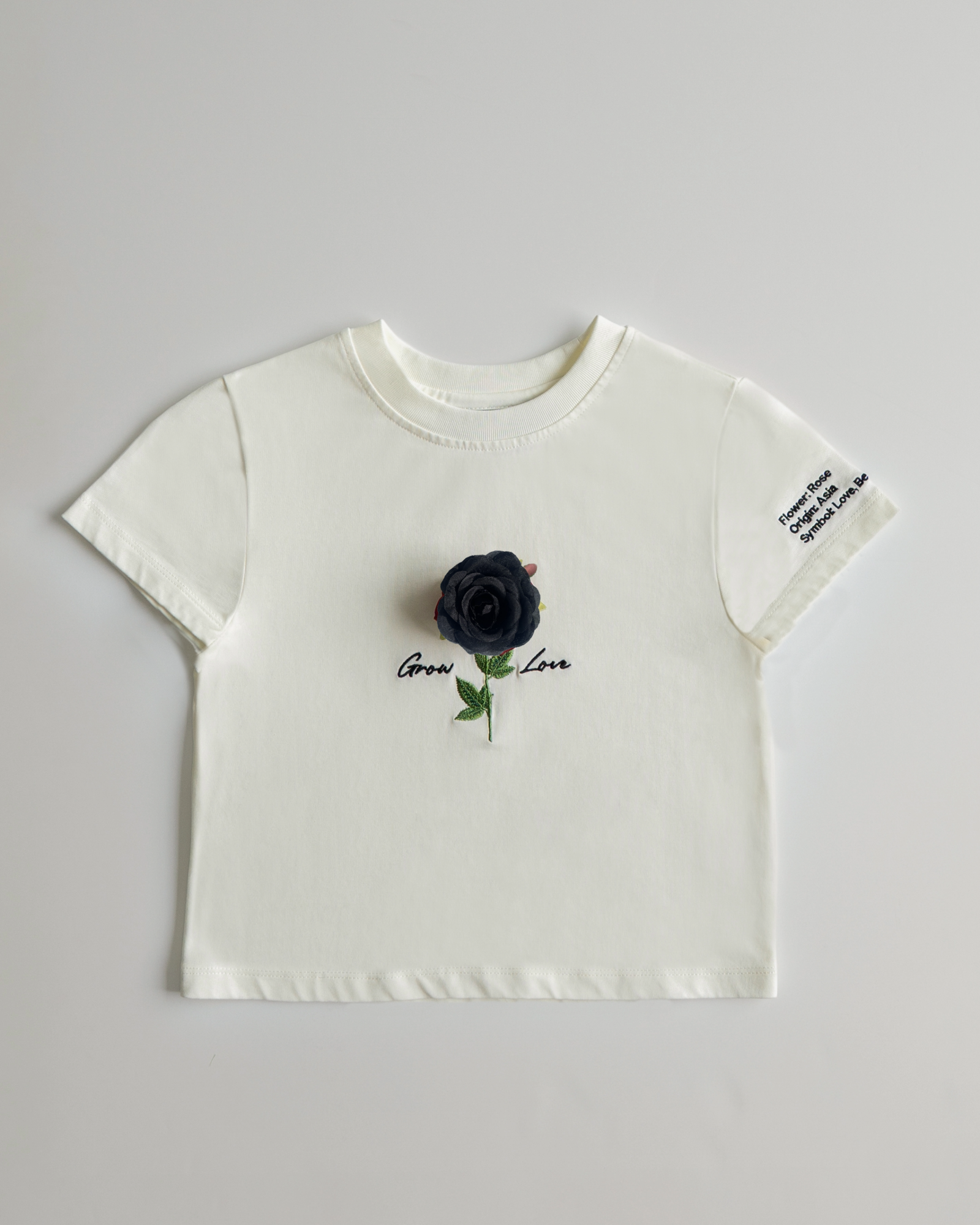 Off White Short Tee – In Between Bloom (+1 Flower) — view 8